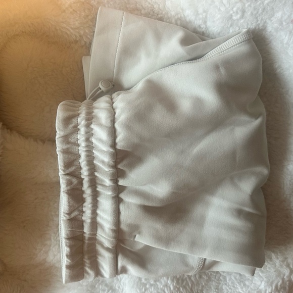 COPY - Lululemon Softstreme High Rise Short 4” - Picture 4 of 6